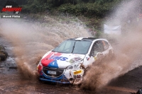 Dominik Bro - Petr Tnsk (Peugeot 208 R2) - Azores Airlines Rallye 2017