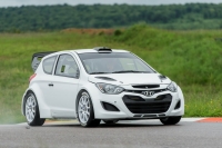 Hyundai i20 WRC - prvn testovac kilometry