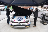 Vojtch tajf pi prezentaci vozu na TipCars Praskm Rallysprintu 2018
