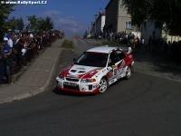 Marcel Tuek - Vclav Pritzl (Mitsubishi Lancer Evo V) - Barum Rally 2000
