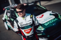 Dominik St��tesk� - design na sez�nu 2026