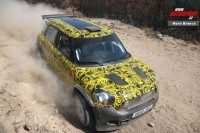 BMW Mini Countryman WRC na testech