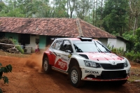Gaurav Gill - Glenn Macneall (koda Fabia R5) - India Rally 2016